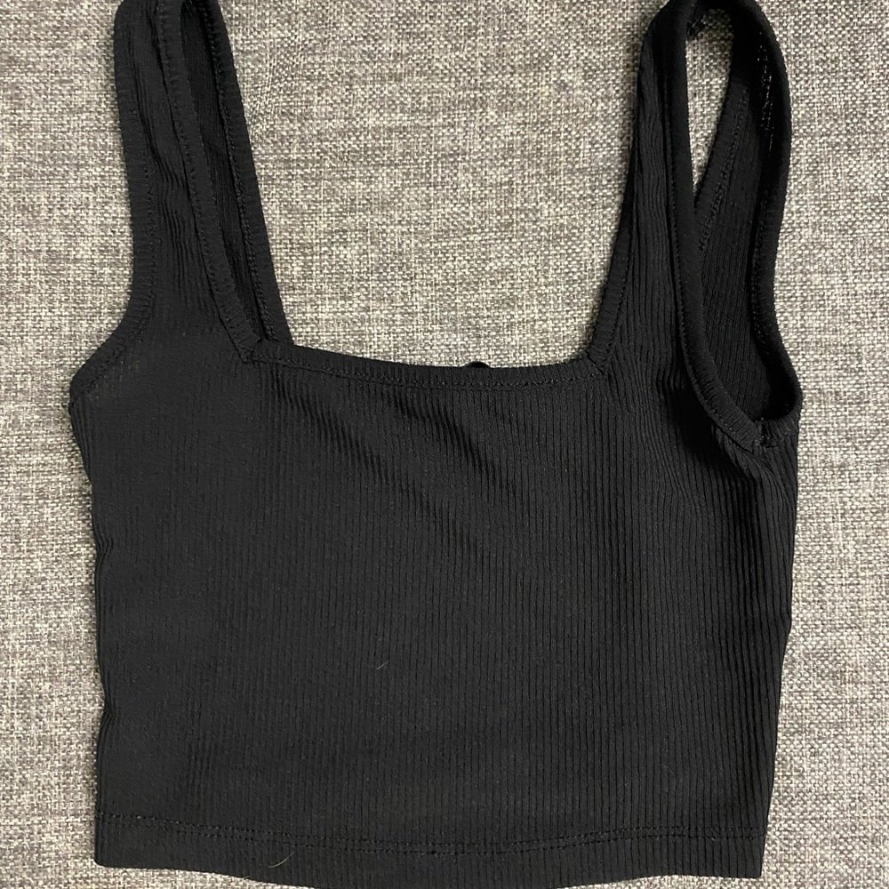SHEIN Black Ribbed Crop Tank Top